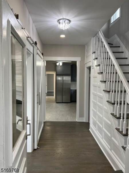 619 Jefferson St - Photo 1