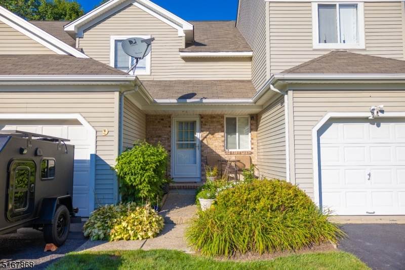 9 Wind Meadow Trl - Photo 1