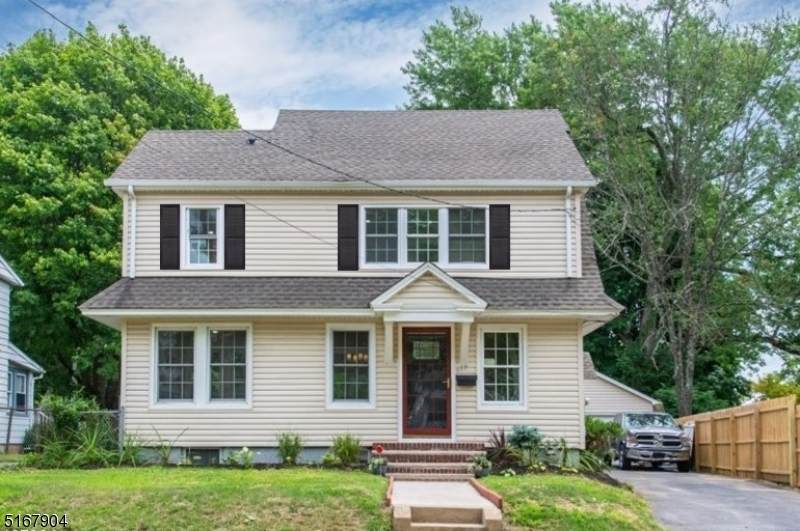 17 Kenvil Ave - Photo 1