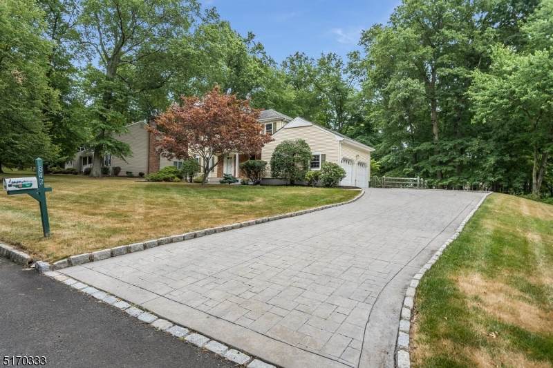 842 Carnoustie Dr - Photo 1