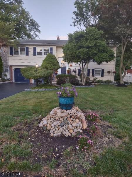 1307 Field Avenue - Photo 1