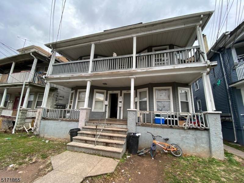 425 John St - Photo 1