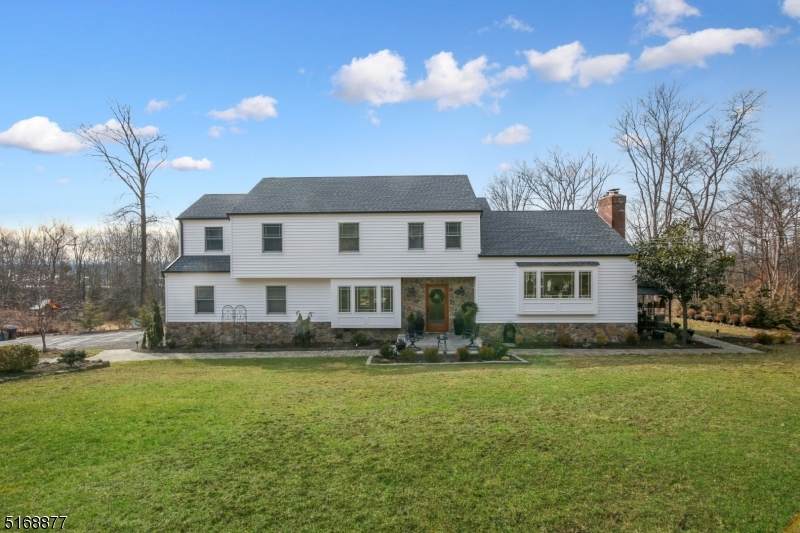 1119 Sky Hill Rd - Photo 1