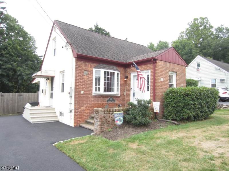 62 Overlook Ave - Photo 1