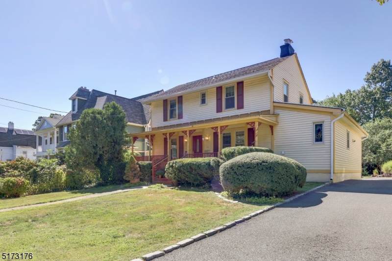 66 Wildwood Ave - Photo 1