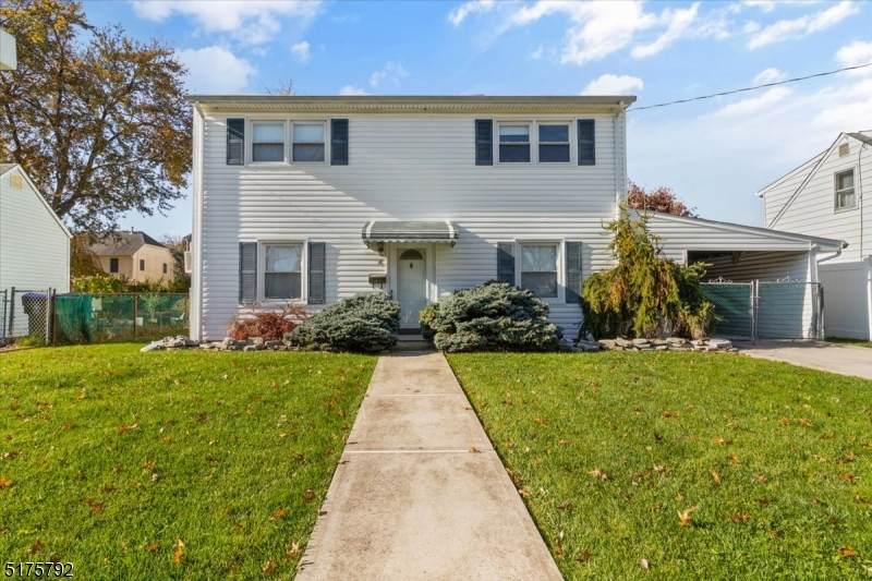 16 Hillcrest Ave - Photo 1