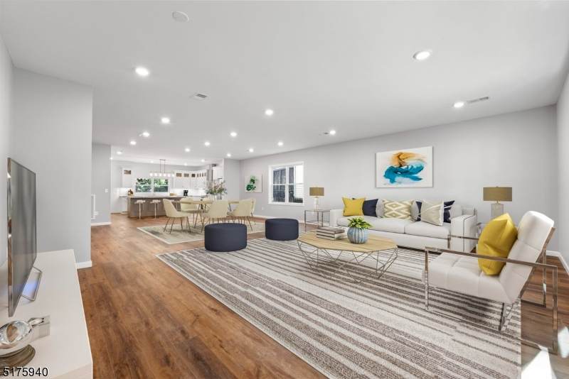 88 Roosevelt Ave - Photo 1