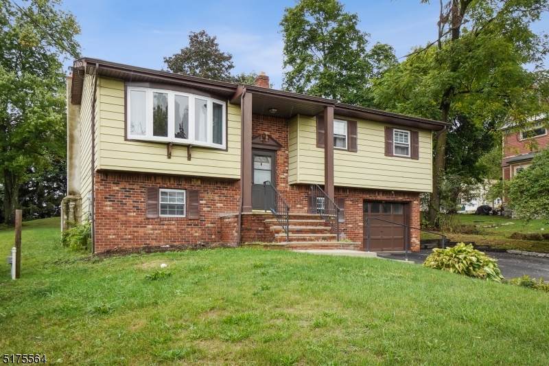 3 Lakeview Ave - Photo 1