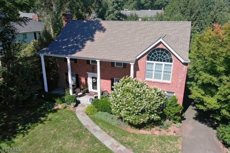 197 Ackerman Ave - Photo 1