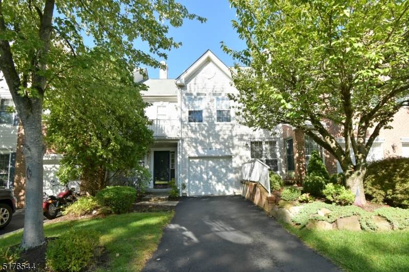 17 Minuteman Ct - Photo 1
