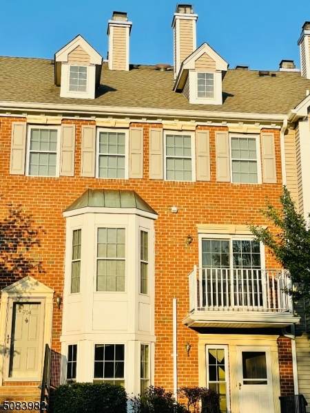 704 Dunn Cir - Photo 1