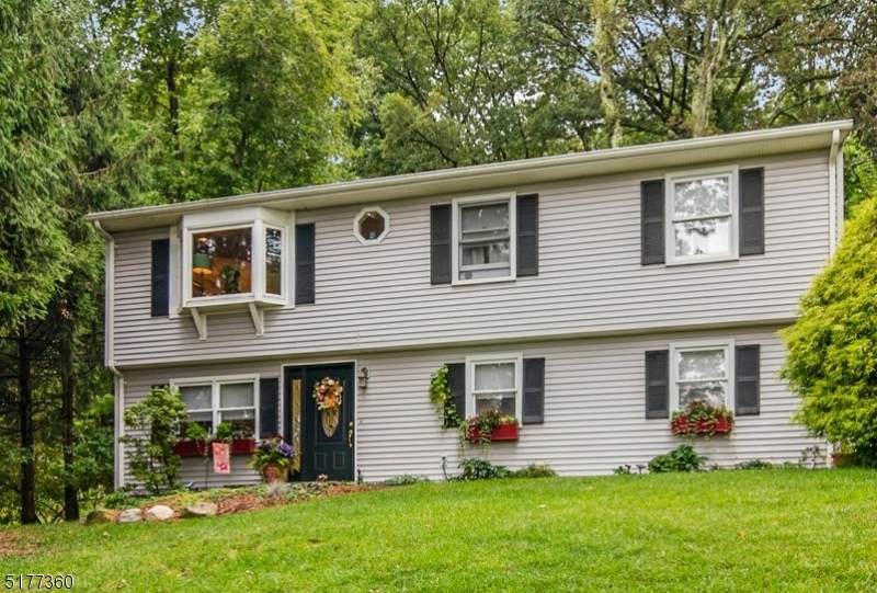 29 Cypress Dr - Photo 1