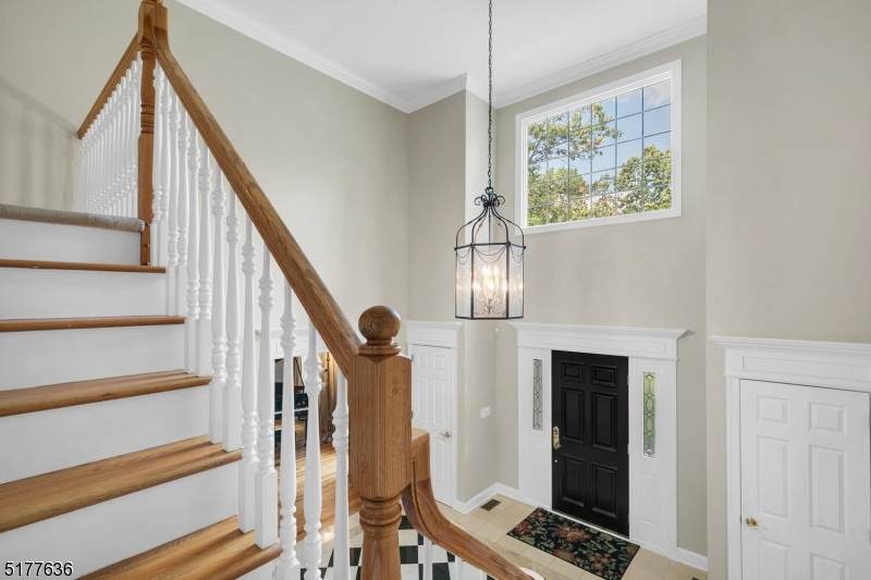 17 Laurelwood - Photo 1