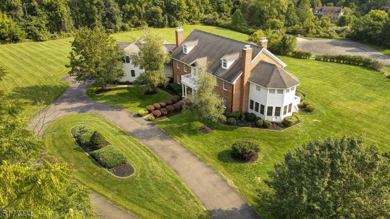 7 Hedge Row Xing - Photo 1