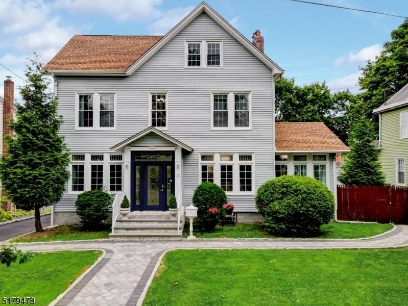 19 Williamson Ave - Photo 1