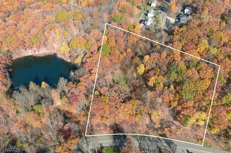 0 Breakneck Rd - Photo 1