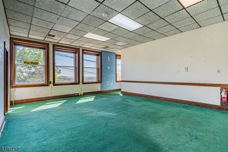 110 Cornelia St - Photo 1