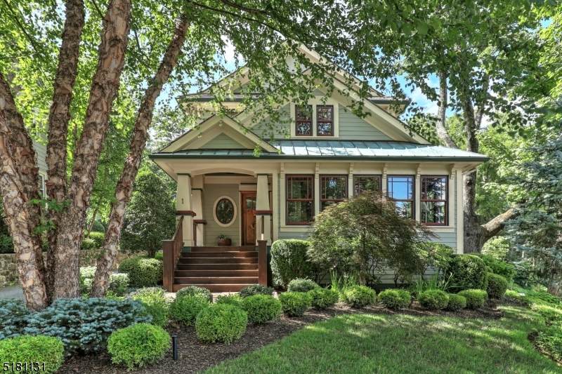 1 Somerset Ave - Photo 1