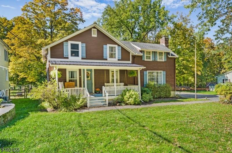 19 Roxiticus Rd - Photo 1