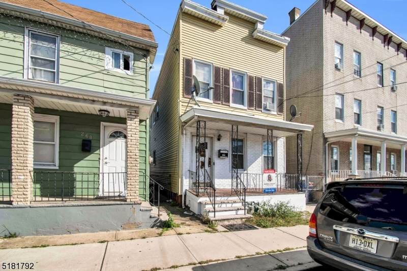 266 Davidson Ave - Photo 1