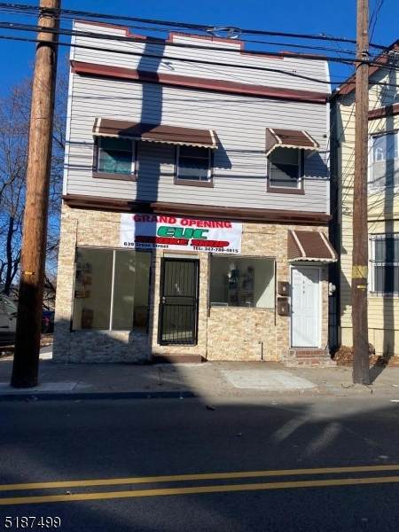 639 Grove St - Photo 1