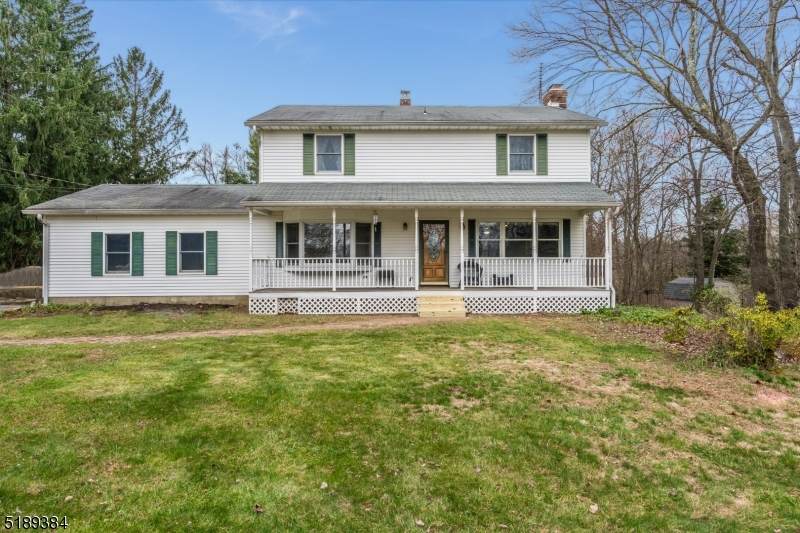 69 Oakdale Rd - Photo 1
