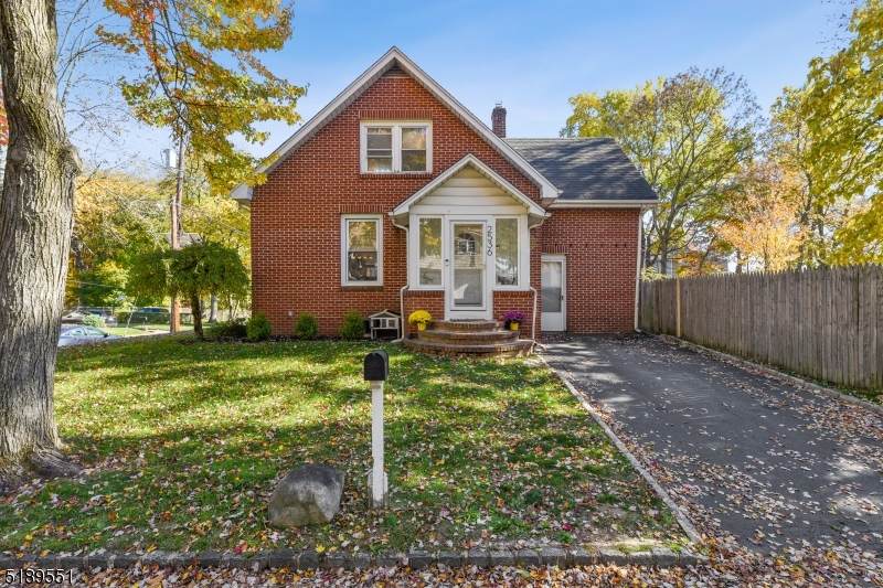 2536 Smith St - Photo 1