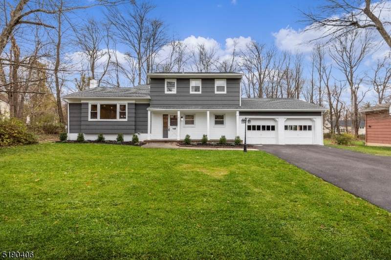 18 Cedar Ln - Photo 1
