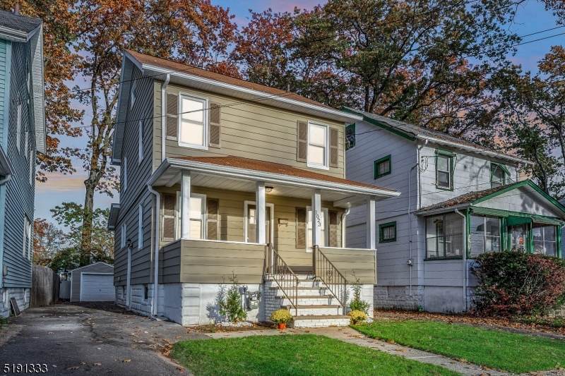 1023 Harrison Ave - Photo 1