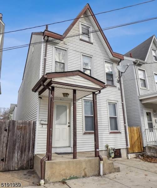 647 S Main St - Photo 1