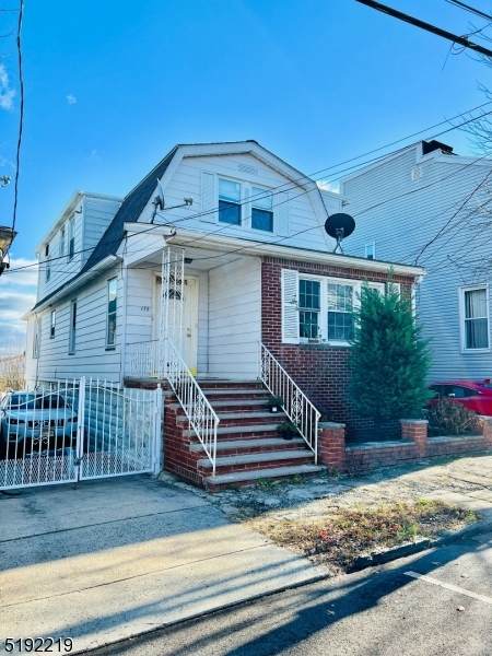 176 Elm St - Photo 1