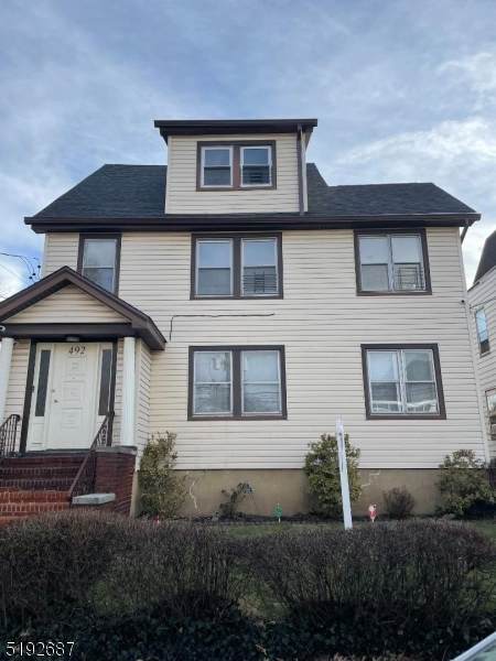 492 Sandford Ave, 3 Fl - Photo 1