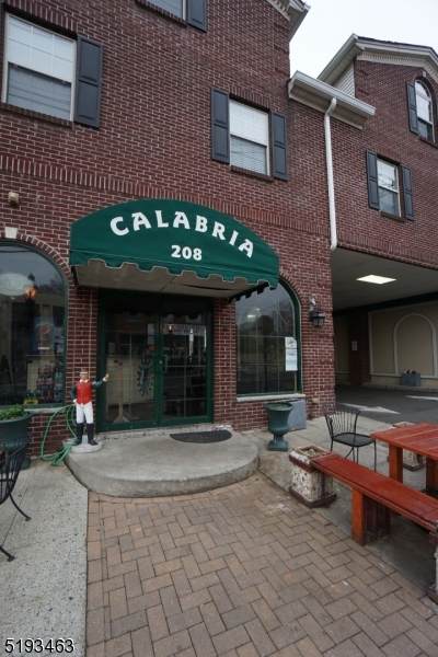 206 Centennial Ave - Photo 1