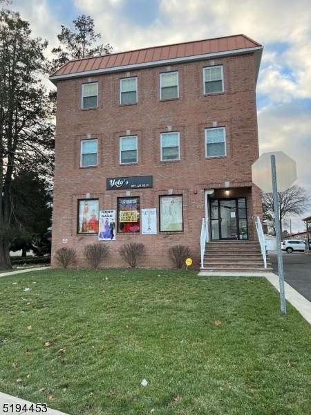 642 Newark Ave - Photo 1