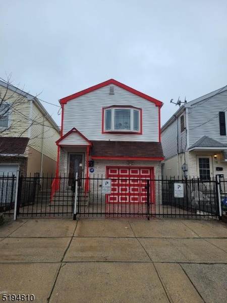 76 Oraton St - Photo 1