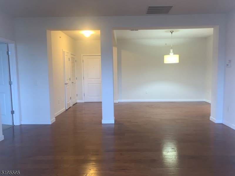 144 Tower Blvd - Photo 1