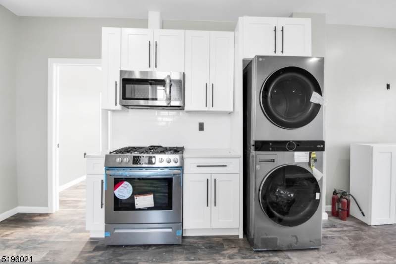 29 Edison St - Photo 1