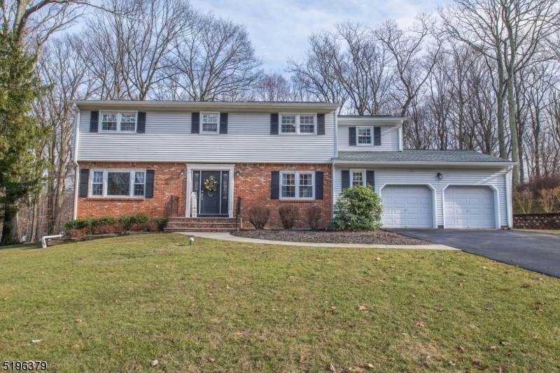 16 Forrest Rd - Photo 1