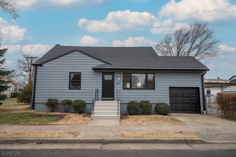 501 Union Street - Photo 1