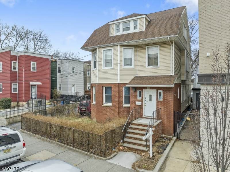 425 Bergen - Photo 1