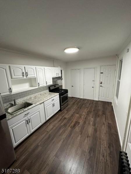423 River St - Photo 1