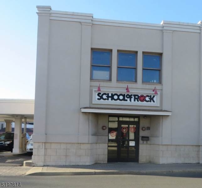 1 W Main St - Photo 1