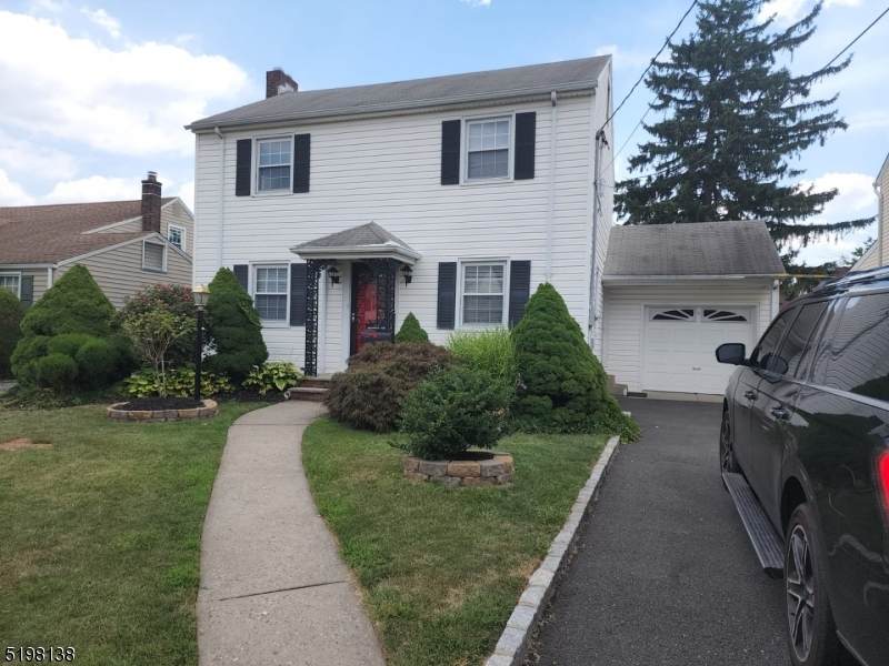 123 Robbinwood Ter - Photo 1