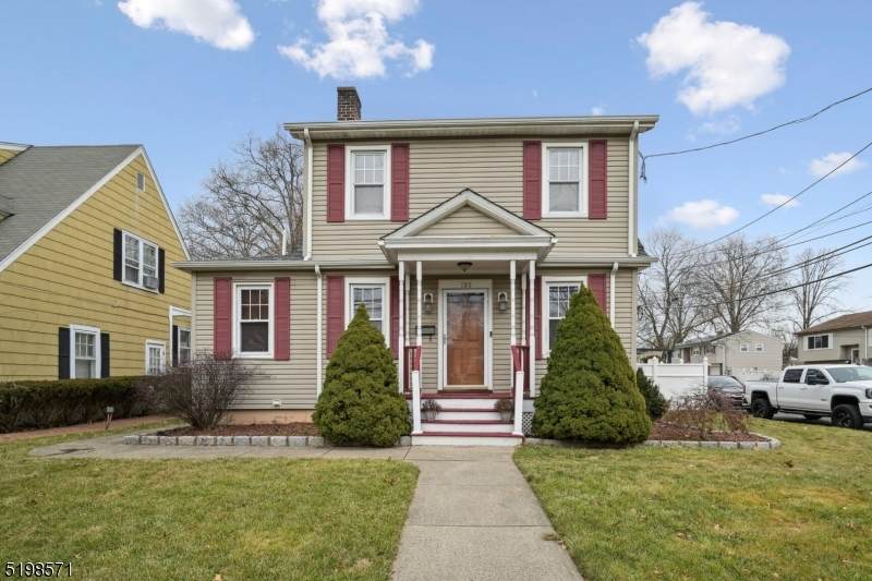 180 Rock Ave - Photo 1