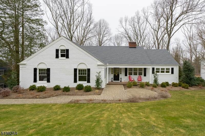 89 Sunset Dr - Photo 1