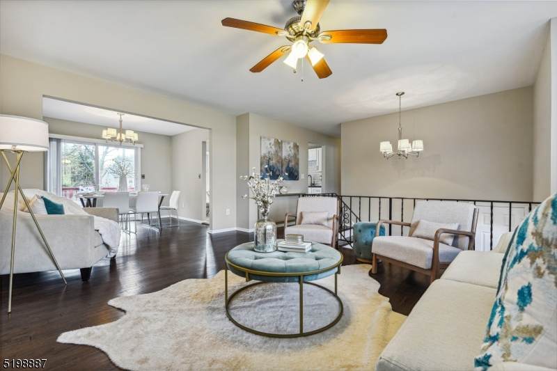 8 Cathy Ln - Photo 1