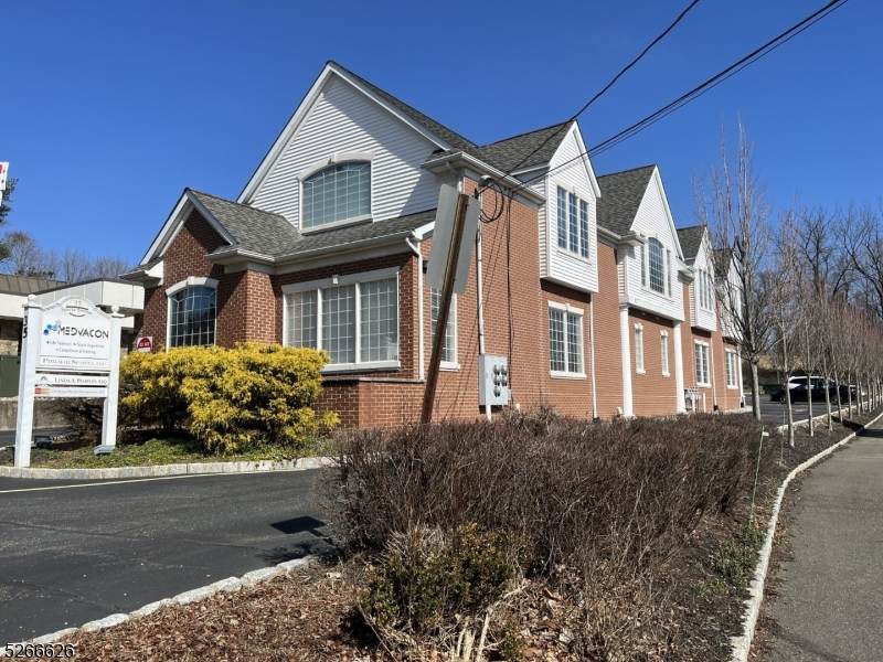 35 Sparta Ave - Photo 1