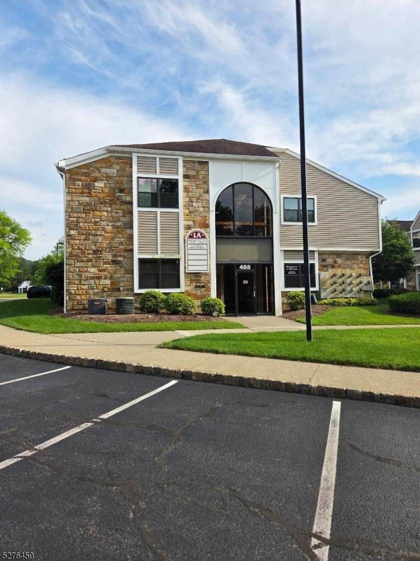 488 Schooleys Mtn Rd - Photo 1