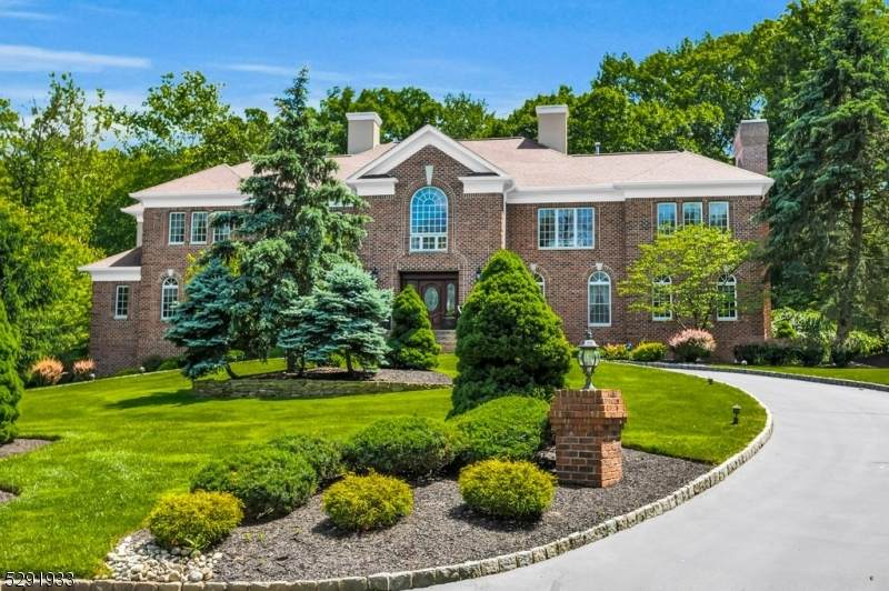 35 Parkwood Ln - Photo 1