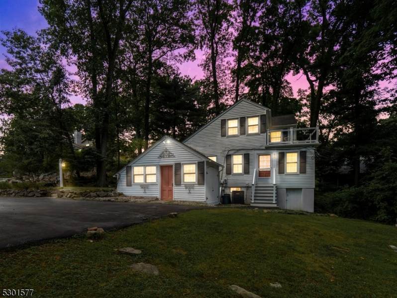 30 Woodbine Ter - Photo 1